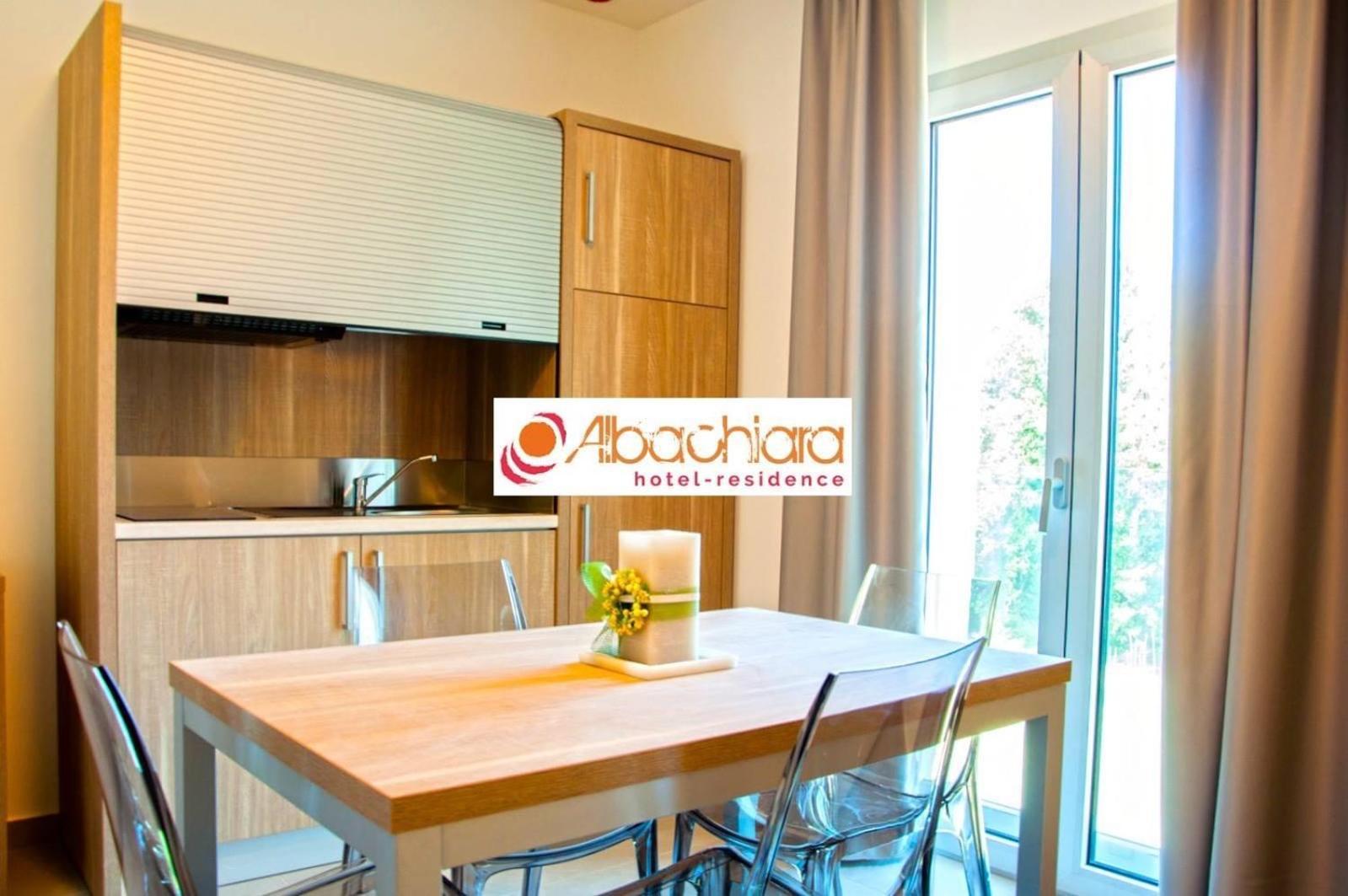 Residence Hotel Albachiara ริมินี ภายนอก รูปภาพ