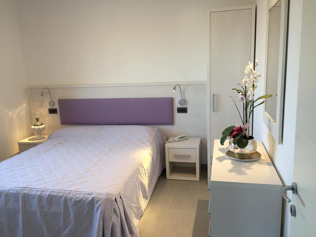 Residence Hotel Albachiara ริมินี ภายนอก รูปภาพ