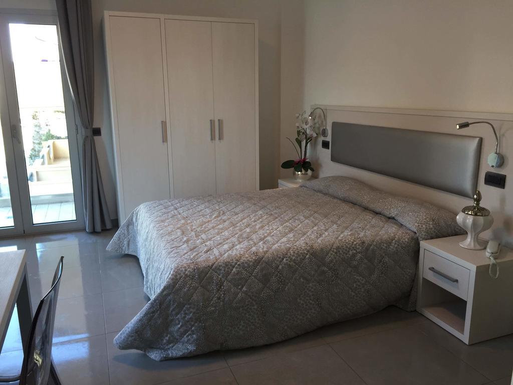 Residence Hotel Albachiara ริมินี ภายนอก รูปภาพ