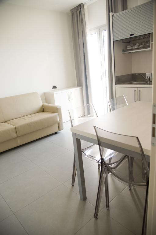 Residence Hotel Albachiara ริมินี ภายนอก รูปภาพ