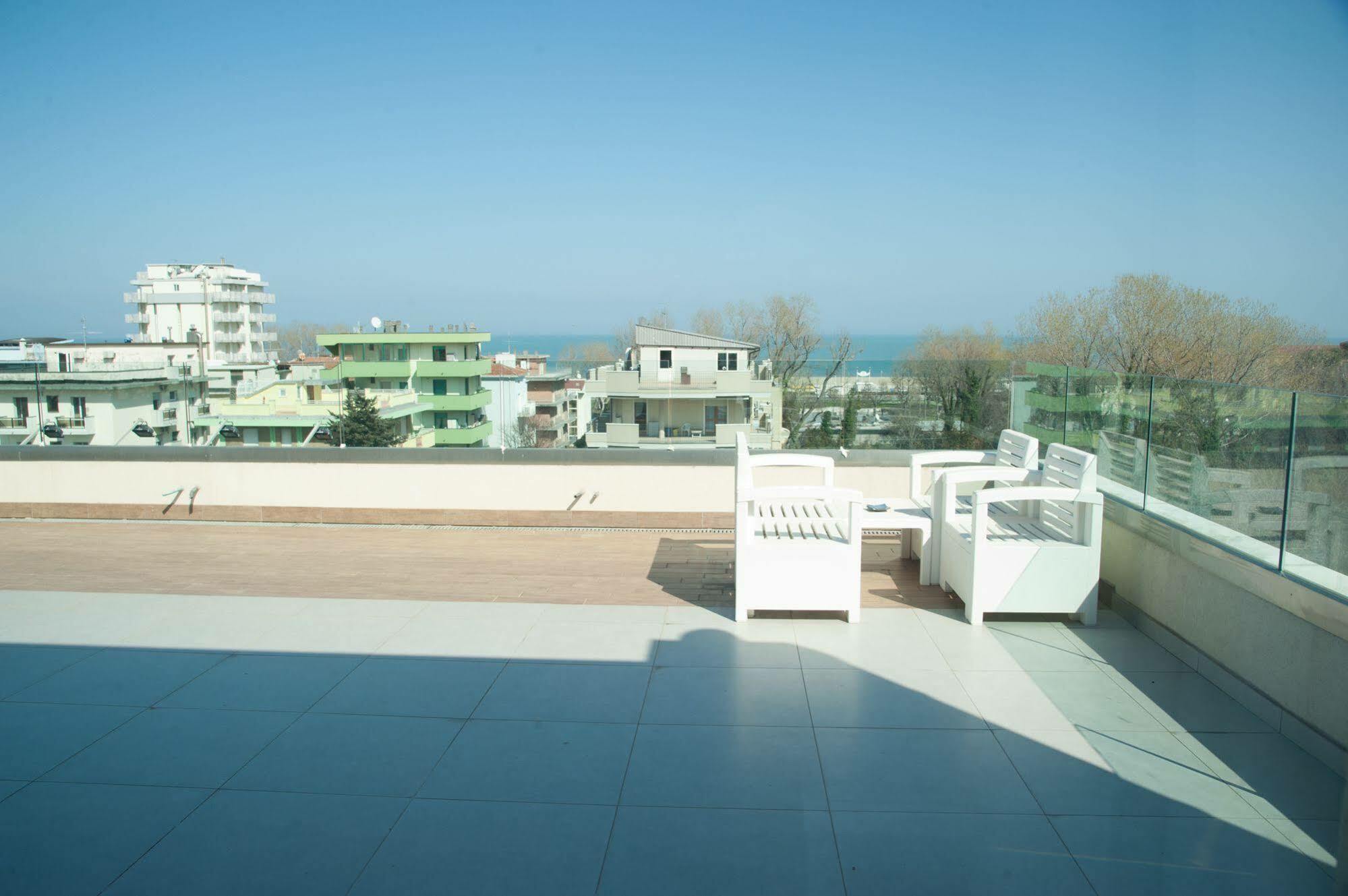 Residence Hotel Albachiara ริมินี ภายนอก รูปภาพ